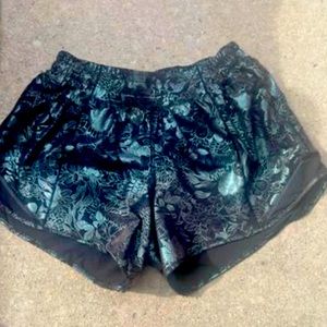 Limited edition color Lulu Lemon Hotty Hot shorts